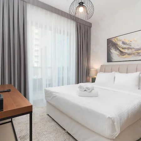 Luxury 2Br Downtown Apt With Burj Khalifa Views Dubai Exterior photo