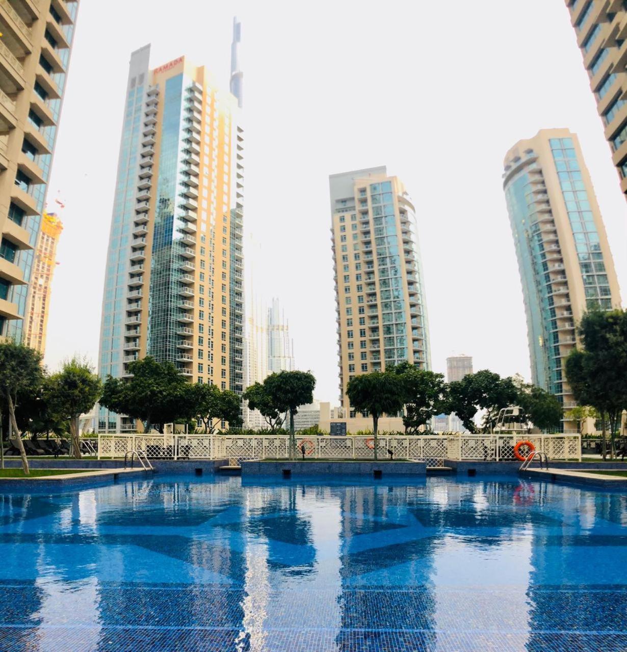 Apartment Luxury 2br Downtown With Burj Khalifa Views