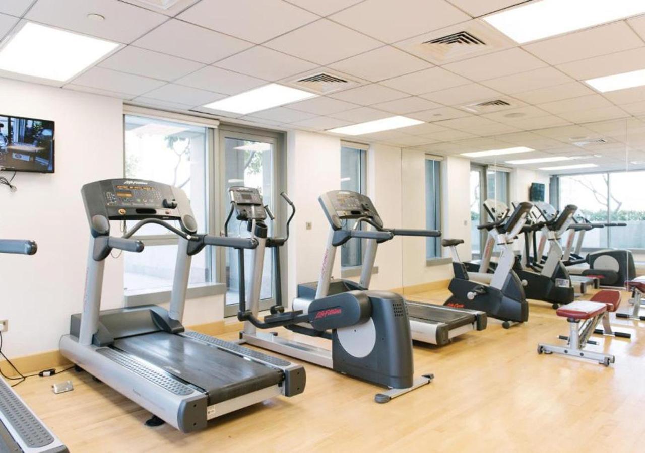 Luxury 2br Downtown With Burj Khalifa Views *
