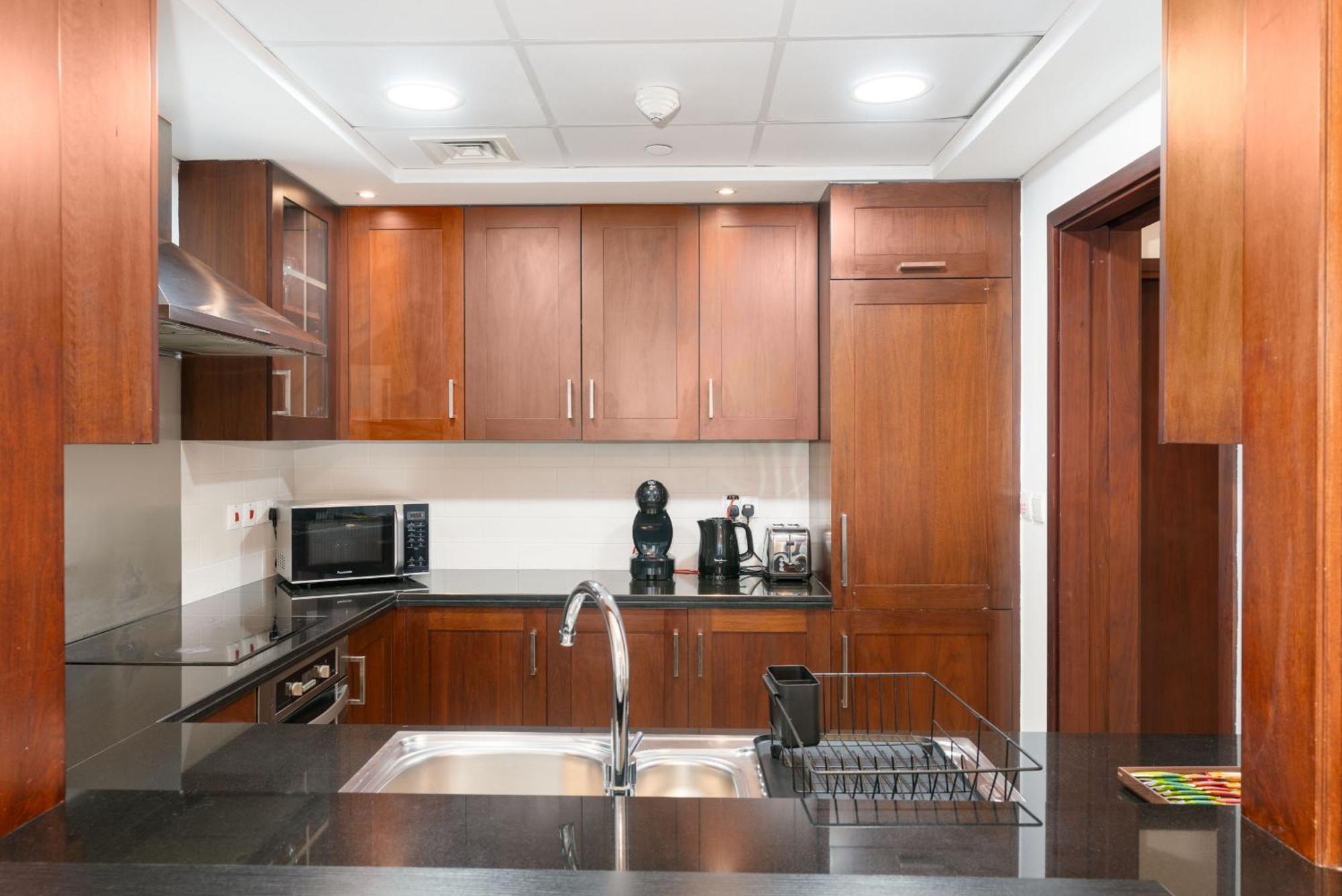 Luxury 2br Downtown With Burj Khalifa Views Apartment *