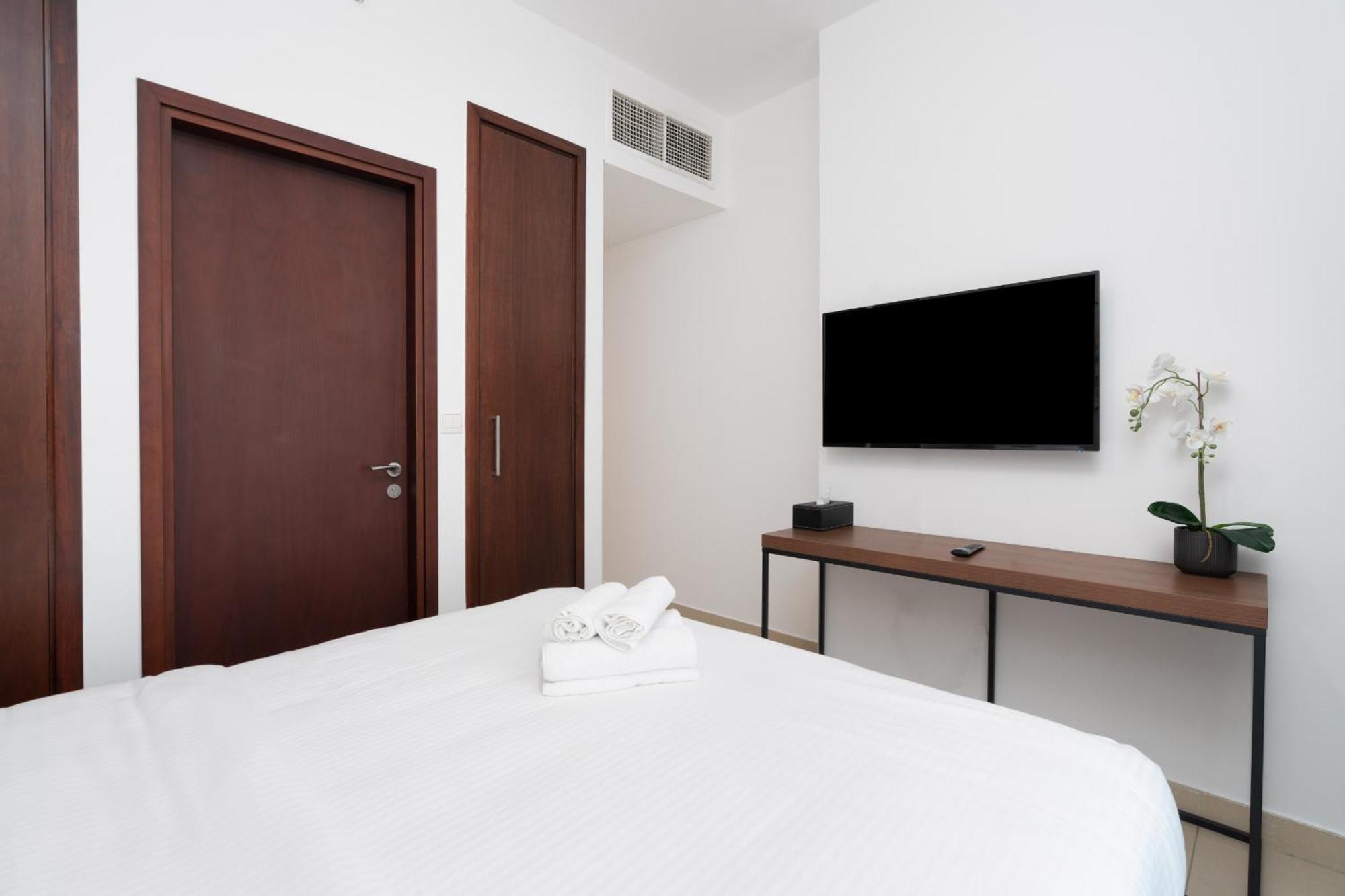 Luxury 2br Downtown With Burj Khalifa Views * Dubai