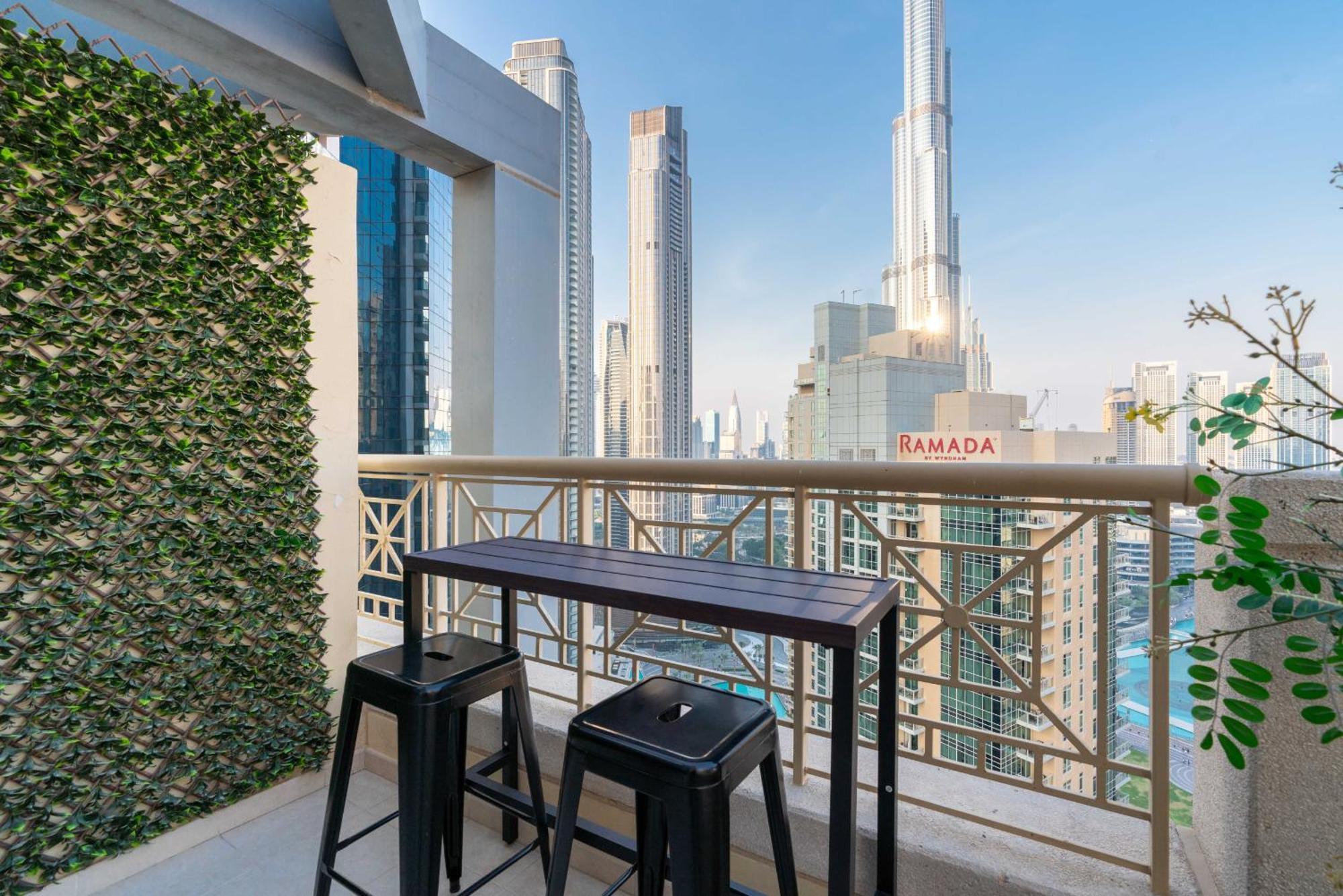 Luxury 2br Downtown With Burj Khalifa Views * Dubai