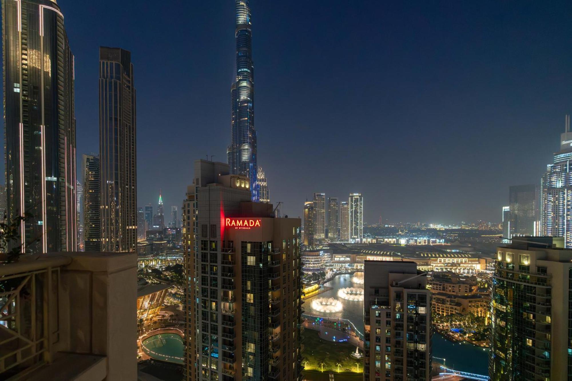 Luxury 2br Downtown With Burj Khalifa Views * Dubai
