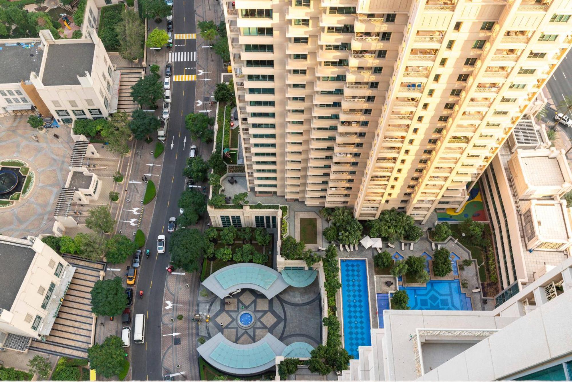 Luxury 2br Downtown With Burj Khalifa Views Apartment
